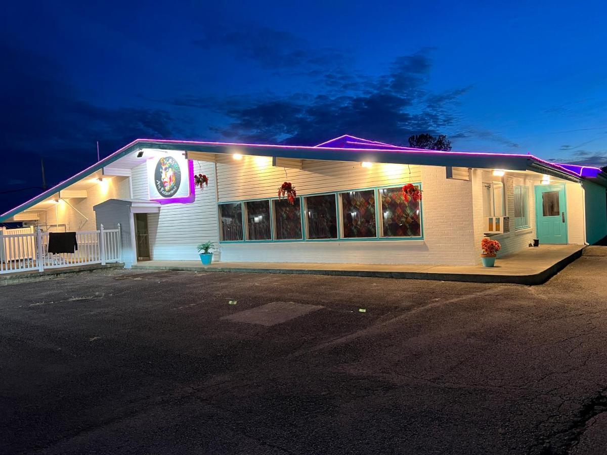 Motel Boutique By Wolf Inn Milan Exterior photo